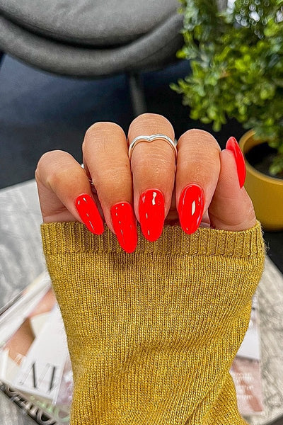 Electric Kiss  · 11 - Alternate View