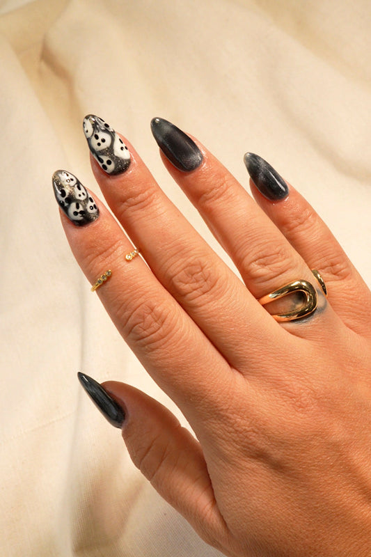 Aavemainen glamour-lookki