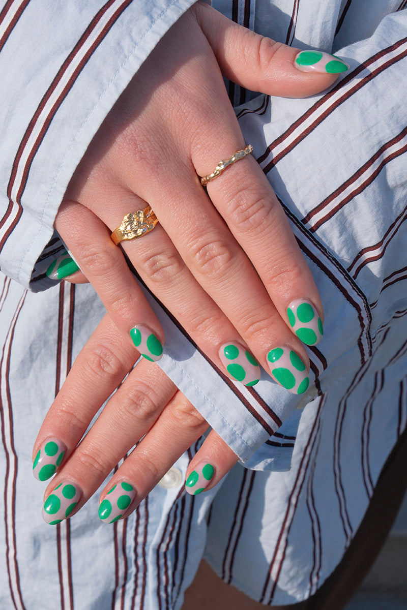 Groovy Dots Look