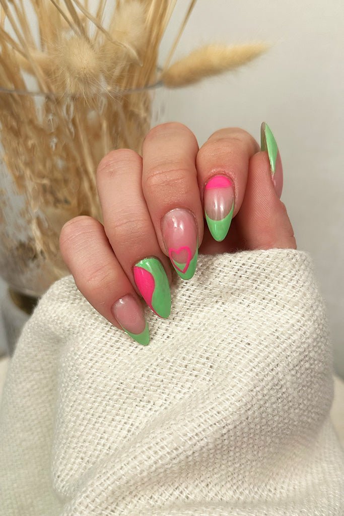 Bohemian Green · 61 | Nailster Denmark