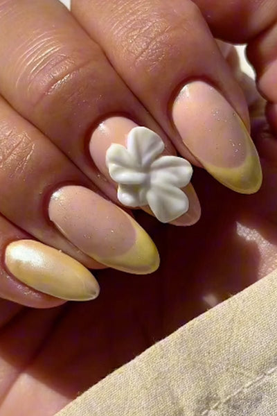 Butter Yellow Look - Katrine Regnbue | Nailster Denmark
