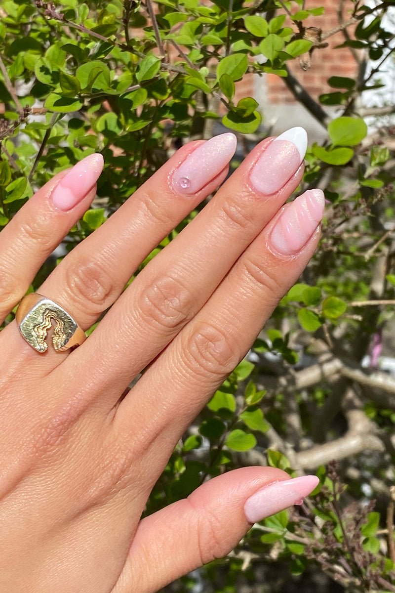 Champagne Pearl • 468 | Nailster Denmark