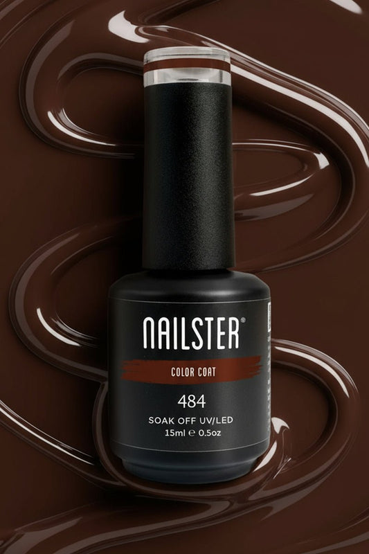Chestnut Kiss · 484 | Nailster Denmark