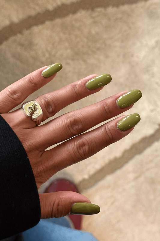 Olive · 486 | Nailster Denmark