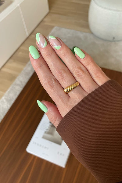 Pastel Green · 63 - Hand