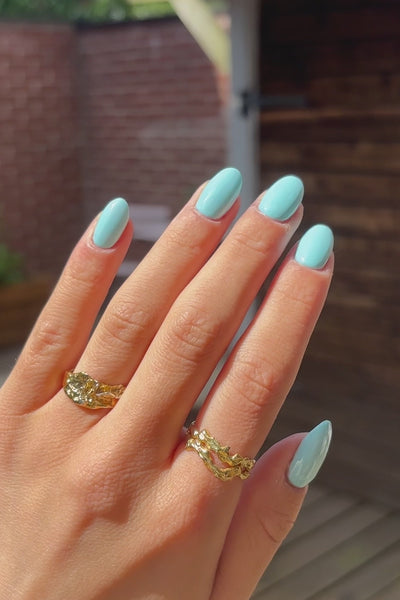 Pale Aqua  · 411 - Color