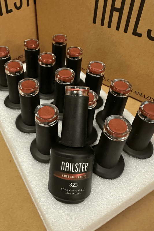 Rusty Cat Eye · 323 | Nailster Denmark