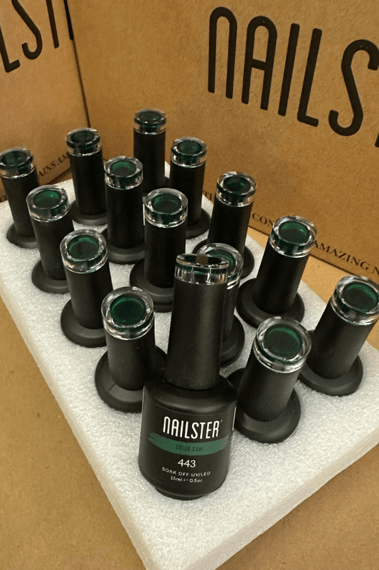 Transparent Green · 443 | Nailster Denmark